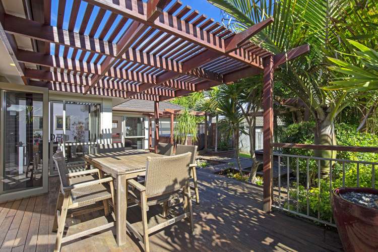 35 John Brooke Crescent East Tamaki Heights_22