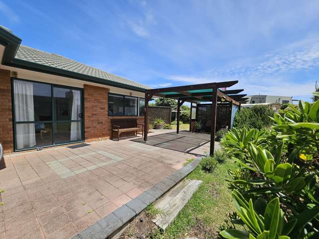 39 Kent Avenue Waitarere Beach_2