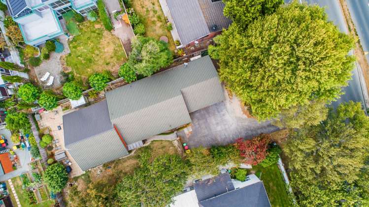 242 Memorial Avenue Burnside_13