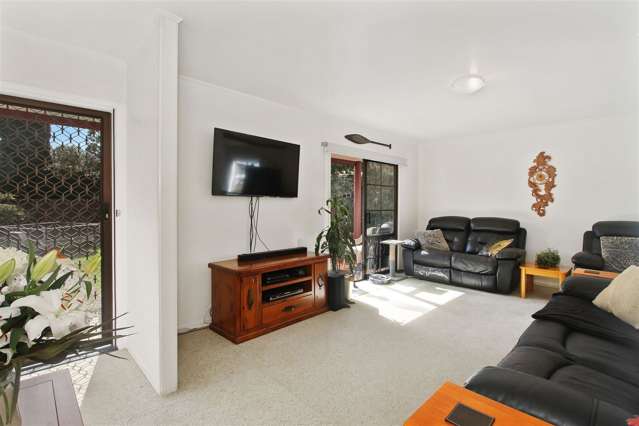 9 Hosking Place Clarks Beach_2