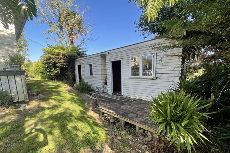 1750 Harbour Road Kawhia_17