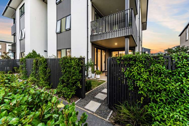 2/96 Clark Road Hobsonville_12