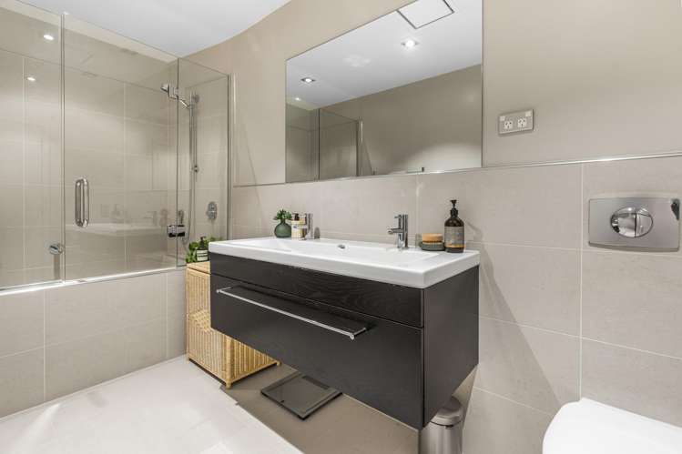 7/2 Bassett Road Remuera_15