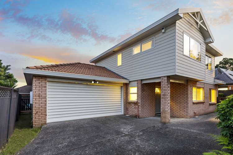 2/201 Abbotts Way Remuera_3