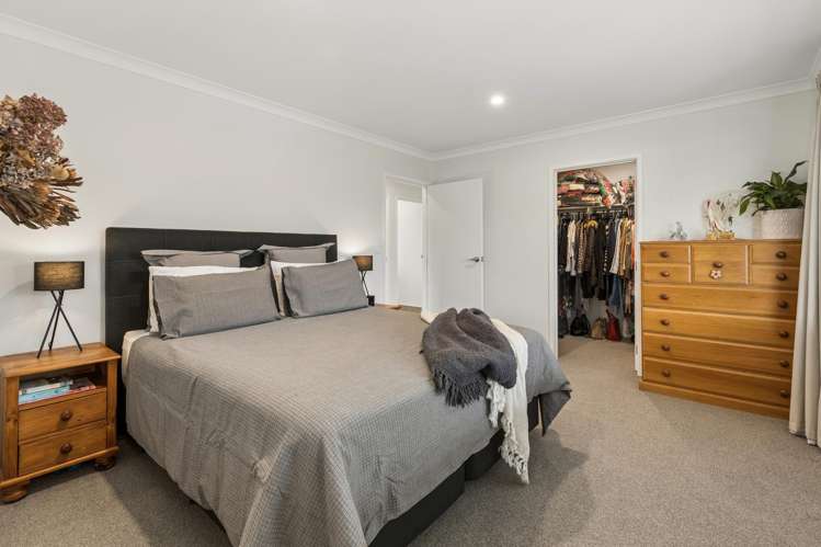 40 Catalina Crescent Burleigh_23