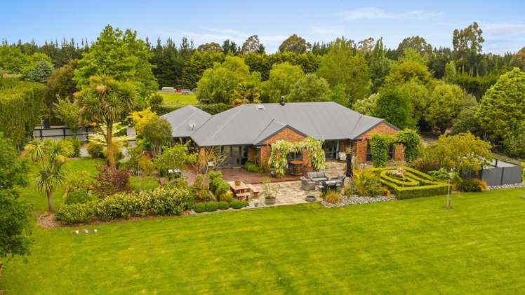 19 Faith Place West Melton_23