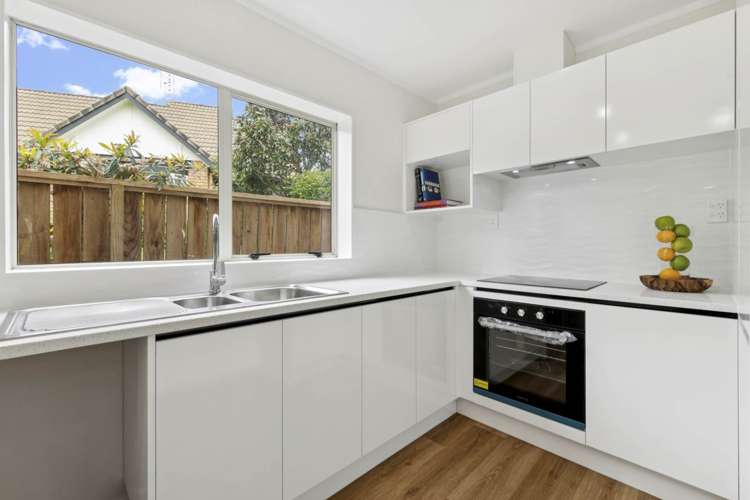 2/55 Moore Street Howick_13