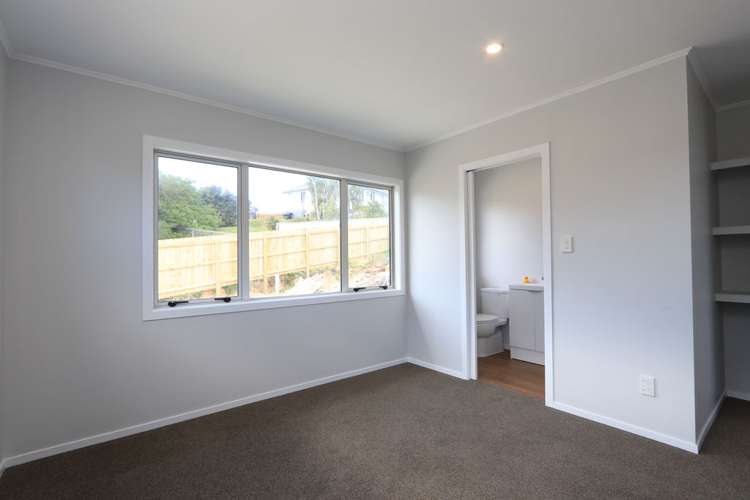 60a Leicester Street Cannons Creek_8