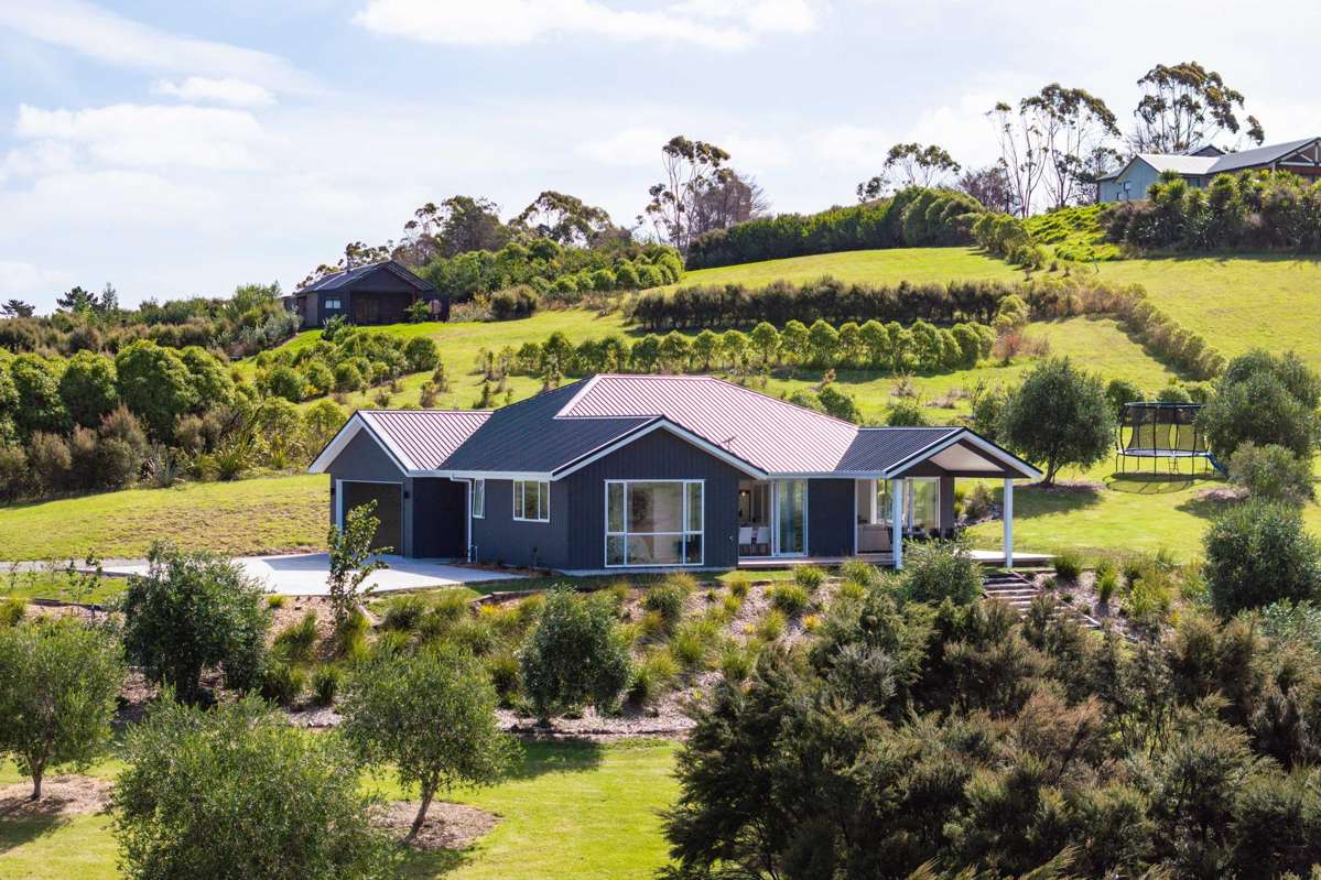 157 Robert Hastie Drive_0