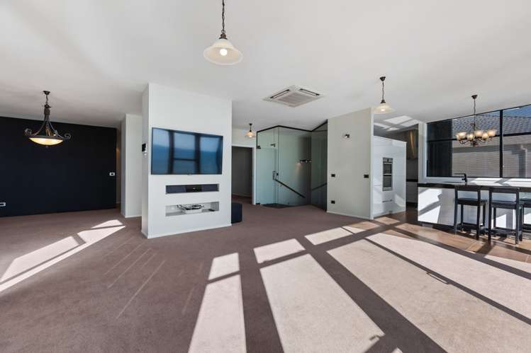 16 Woolcombe Terrace New Plymouth Central_19