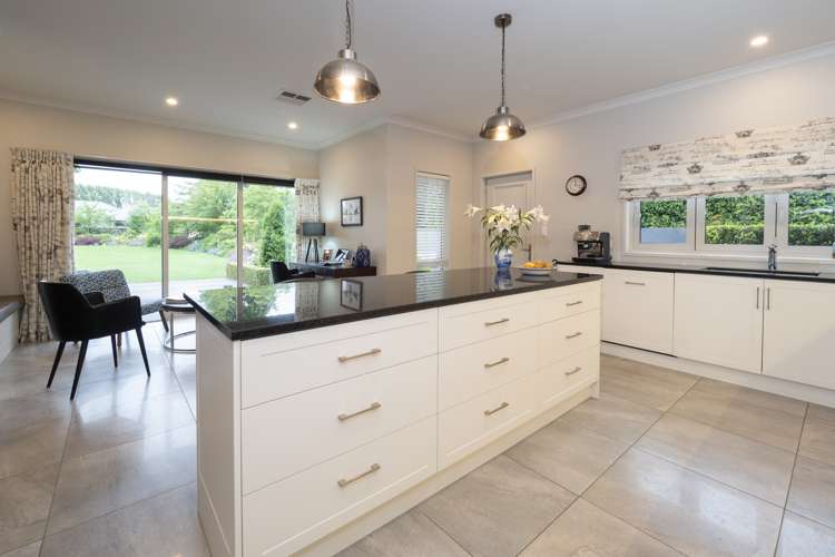 156 Allens Road Allenton_5