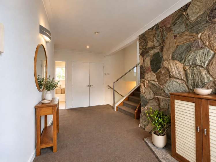 14 Tropicana Drive_2