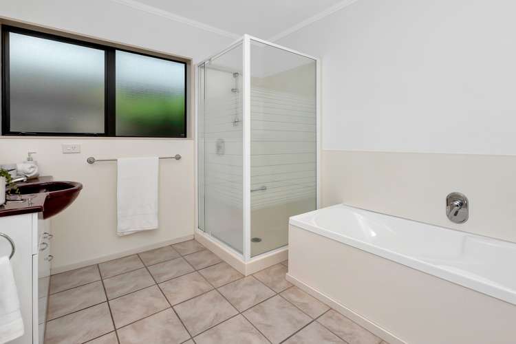 1 Garden Court (Pvt) Woodhill_19