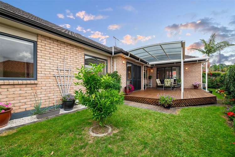 6 Leafield Crescent Henderson_33