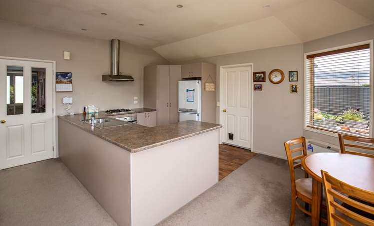 14a Larch Crescent Alexandra_3