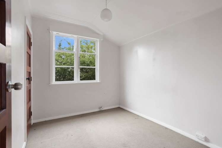 47 Hutchinson Avenue New Lynn_10