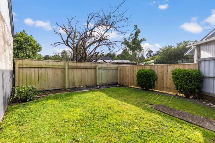 7A Sequoia Place Maoribank_13