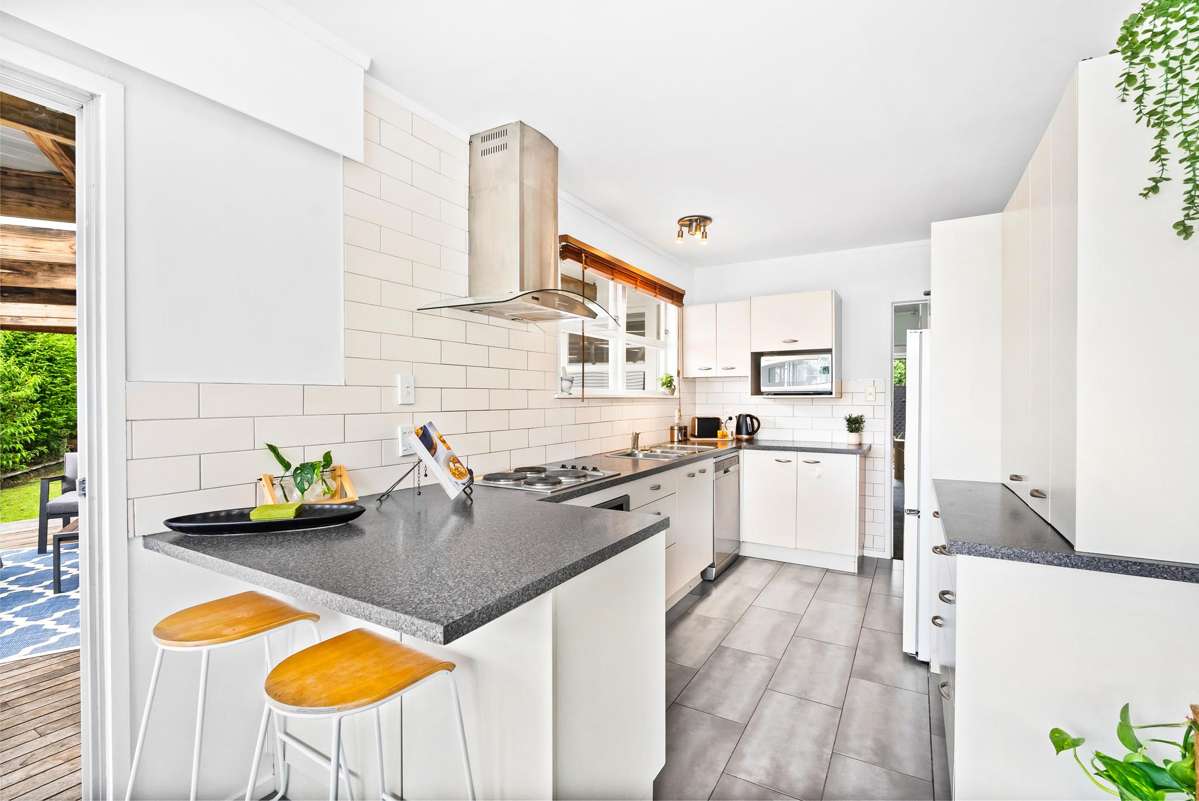 63 Whau Valley Road_3