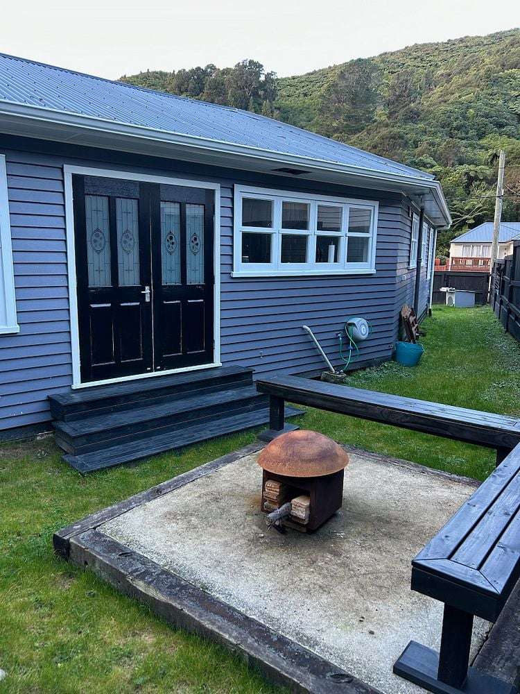 56 Sunny Grove Wainuiomata_12