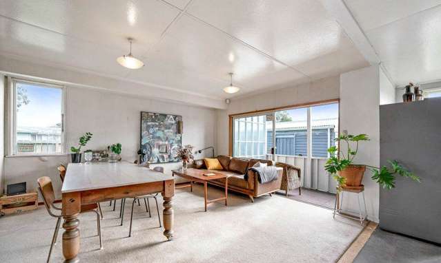 74 Cranmere Crescent Mangere East_2