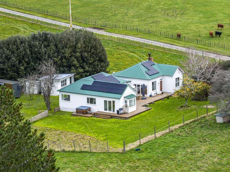 748 Taihape Road Pukehamoamoa_24