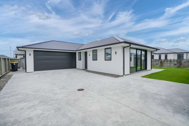 27 Renfrew Street Waikiwi_24
