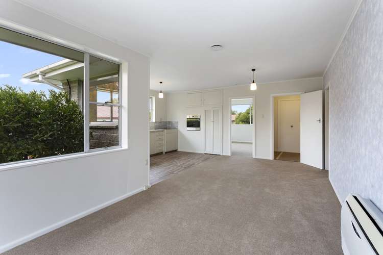 2c Bank Street Amberley_5