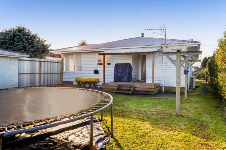 141 Waihi Road Hawera_12