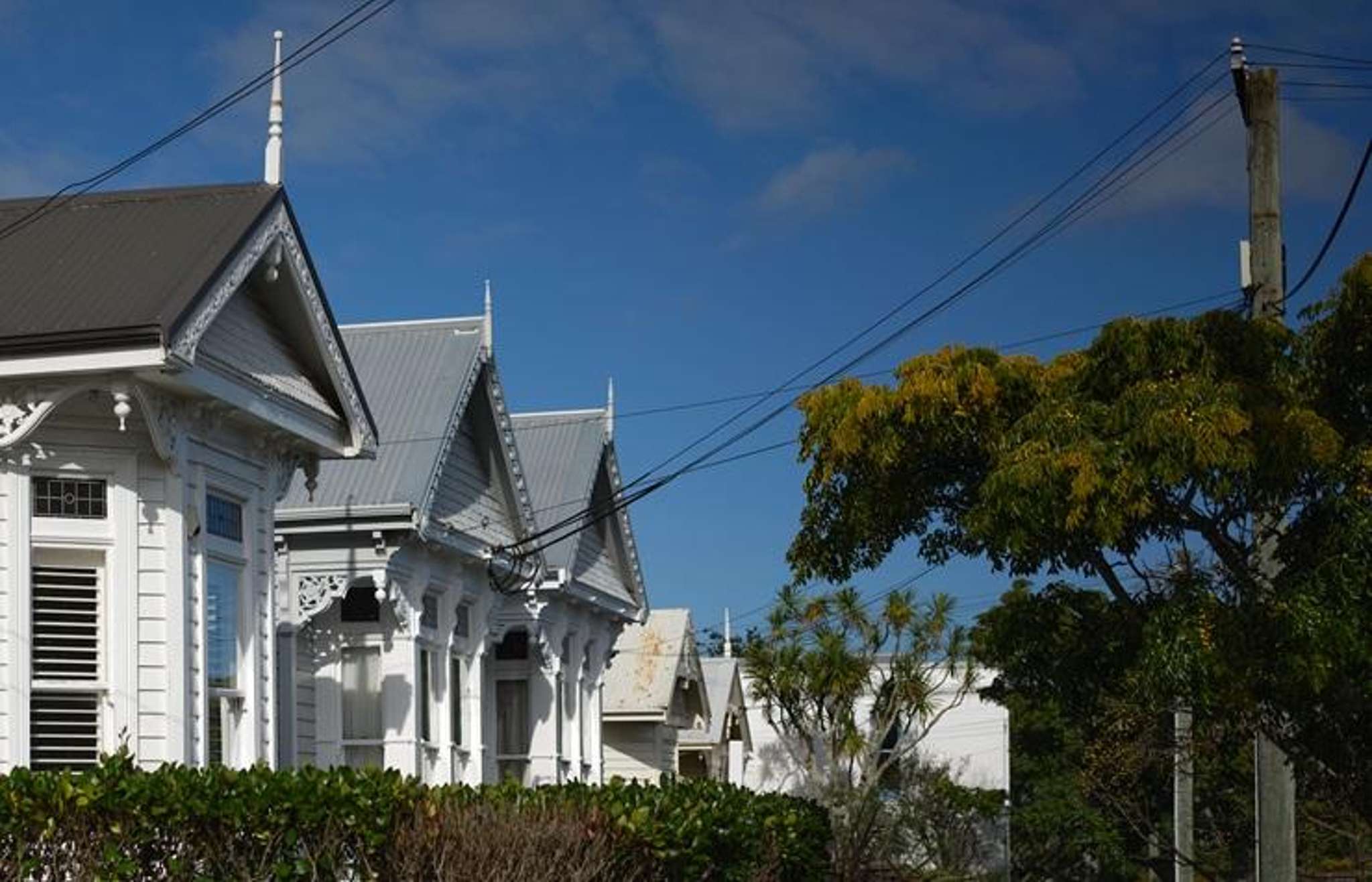 Nearly half of all mortgages to refix in next six months - will the cashback wave last?