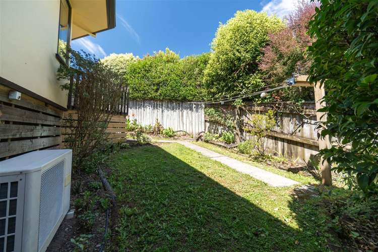 1/10 Rosebank Terrace Stoke_12