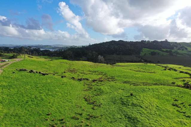 60 Te Pahi River Drive Paparoa_4