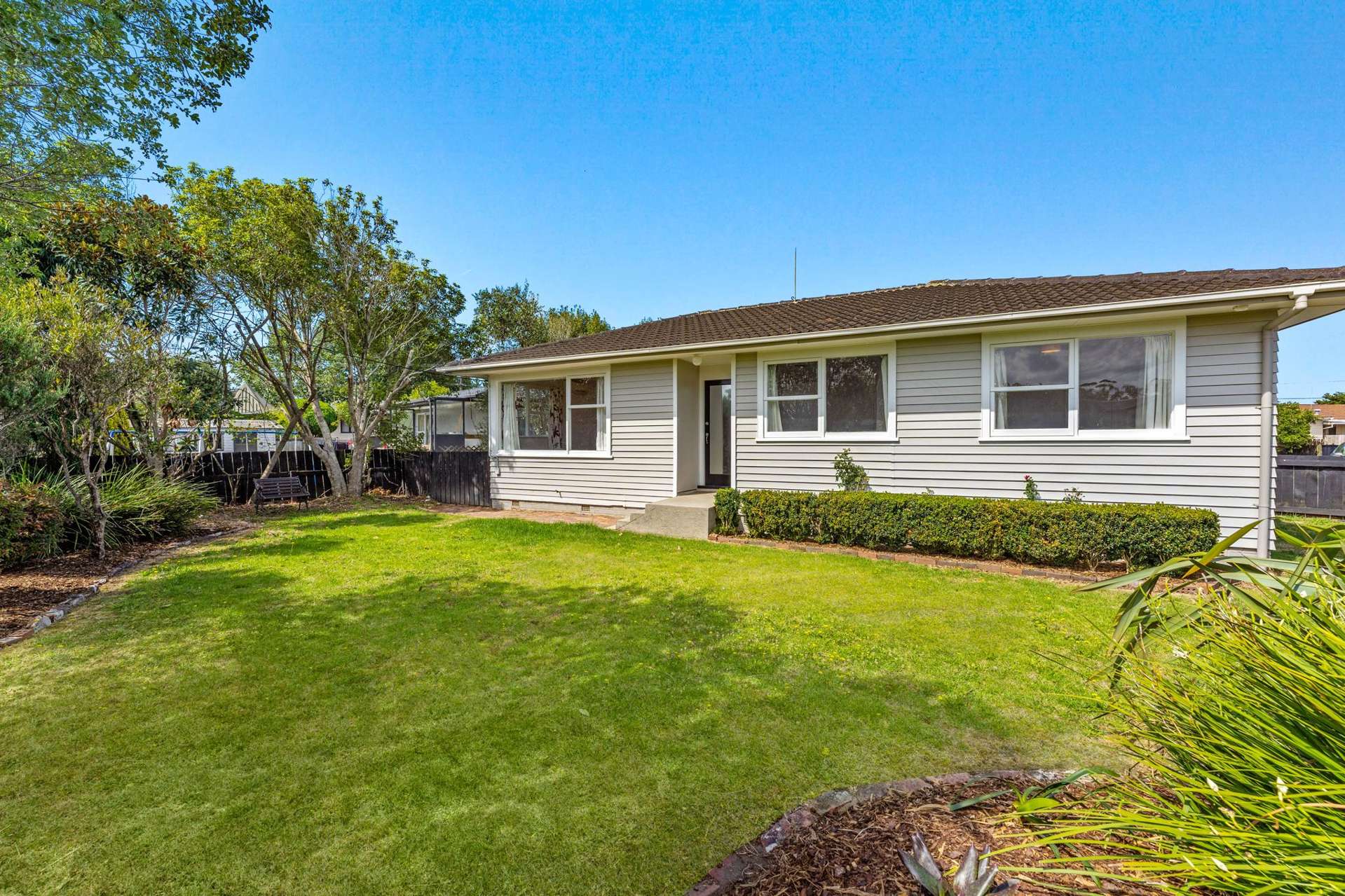 1/117 Parkhurst Road Parakai_0