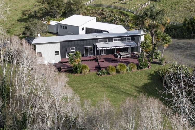 8 Pineview Lane Helensville_25