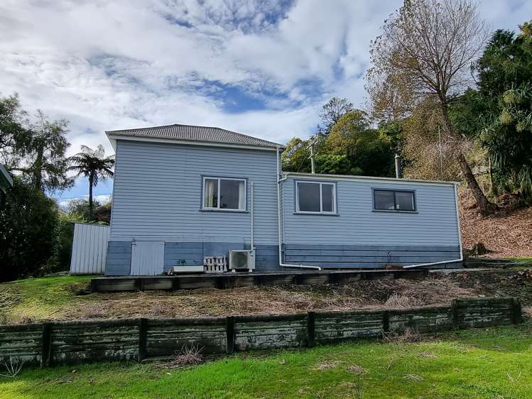 26 Puketahi Street Greymouth_13