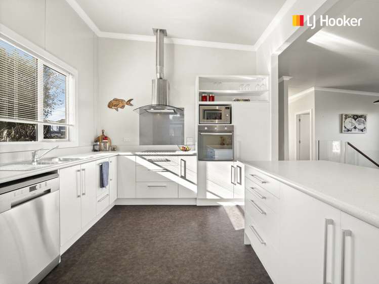 64 McKerrow Street Shiel Hill_8