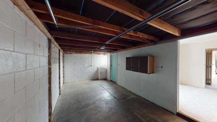 5 Avon Place Springvale_13