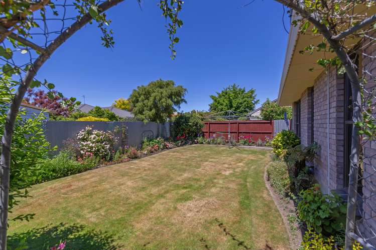 32 Millstream Drive Lincoln_20