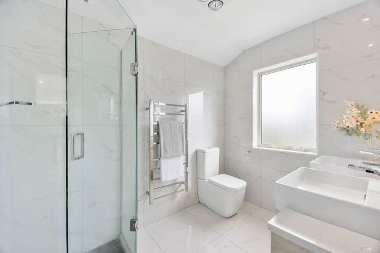 2/89 Waipuna Road Mount Wellington_15