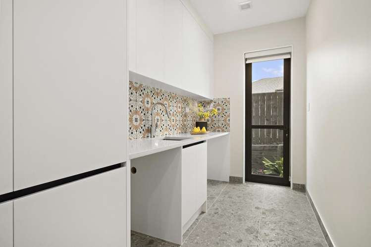 6 Moyle Street Milldale_24