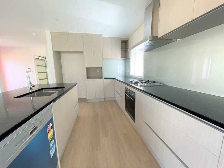 37C Arundel Street Hillsborough_3