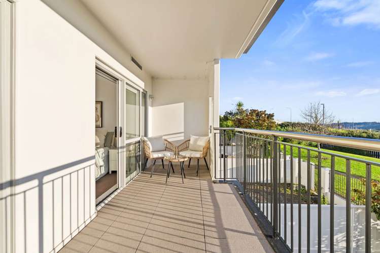 D6/60 Masons Road Oteha_12