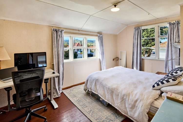 19 Franklyn Road Tawa_6