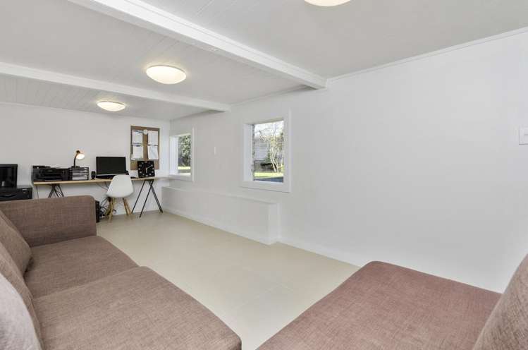 22 Divich Avenue Te Atatu South_14