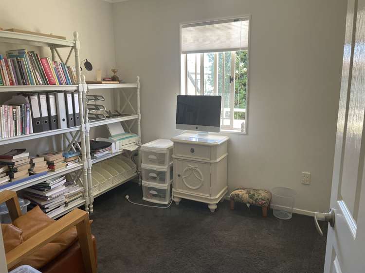 24a Queensway Three Kings_11