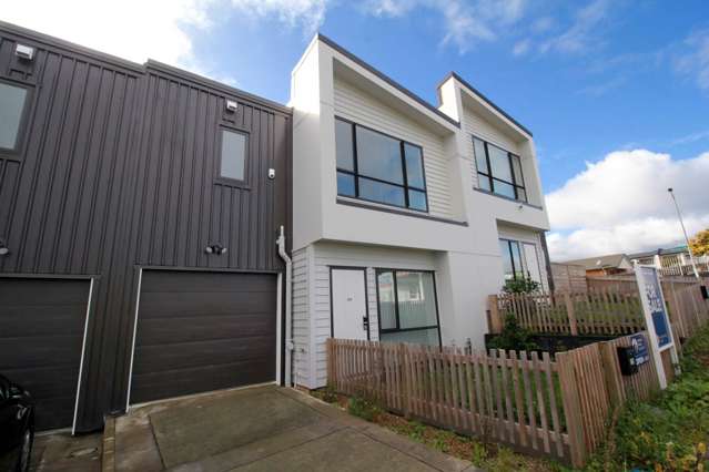 Lot 2/27 Swaffield Road Papatoetoe_3