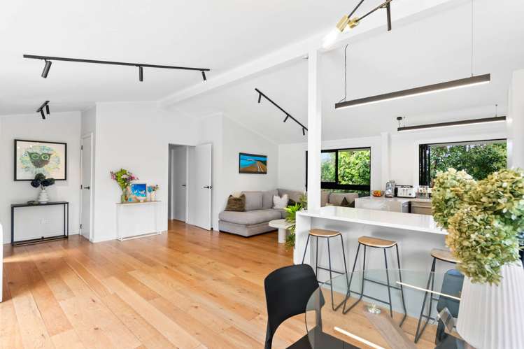 1A Cliff Road Torbay_5