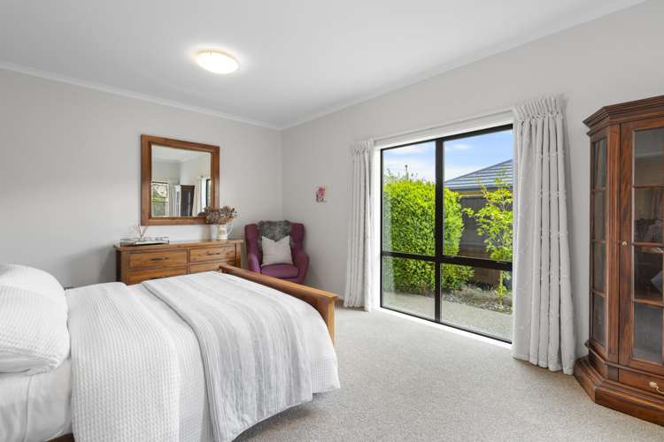 237 Southfield Drive Lincoln_26