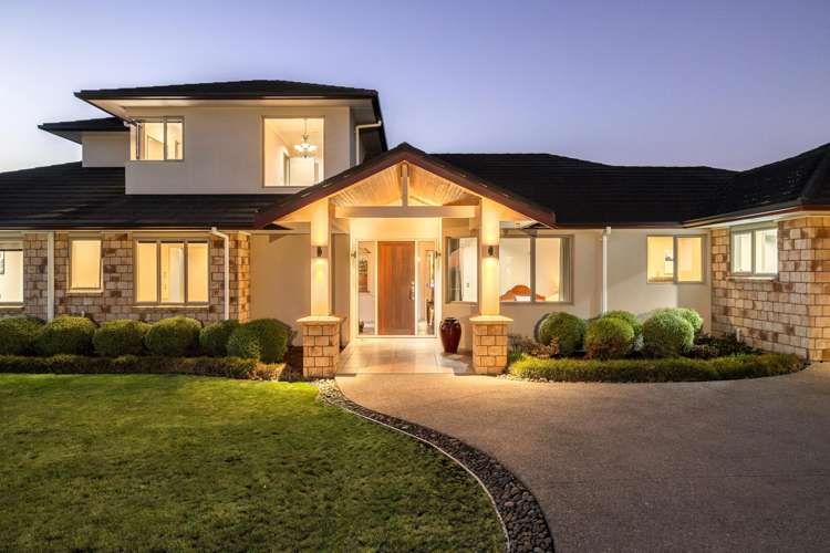 86 MacWhinney Drive_5