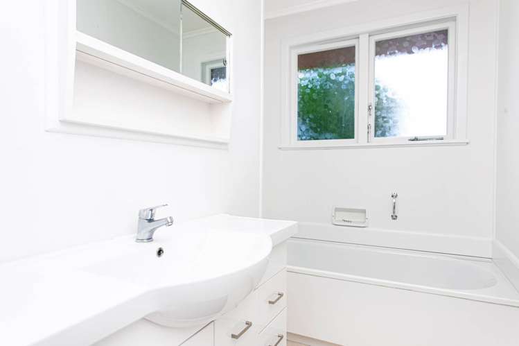 2/3 Grange Road Mount Eden_8