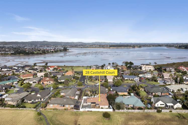 28 Castlehill Court Wattle Downs_17